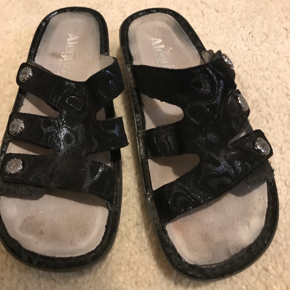 Black Algeria Sandals